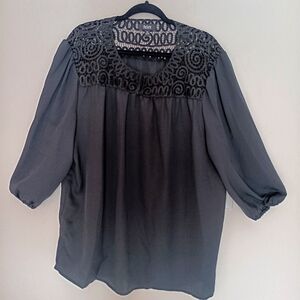 Slim Factor Blouse Women's Size XL Black Top Loose Fitting Crochet Detail